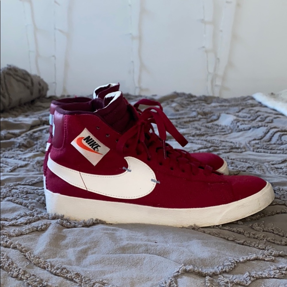 Nike blazer mid Rebel